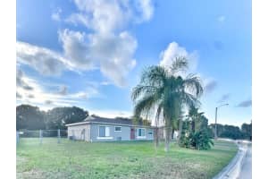 1650 Se Burning Lane, Port Saint Lucie
