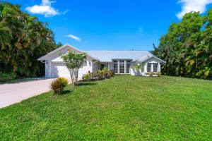 1785 Se Berkshire Boulevard, Port Saint Lucie