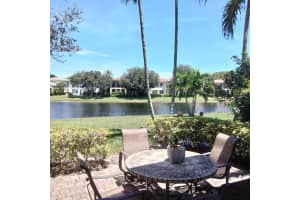 647 Castle Drive, Palm Beach Gardens