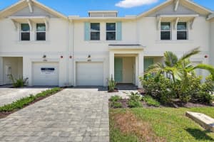 483 Salisbury Circle, Fort Pierce