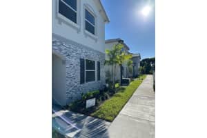 1154 Se 2 Street, Florida City