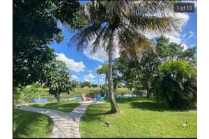 208 Sandpiper Avenue, Royal Palm Beach