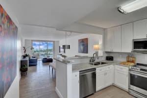 3581 S Ocean Boulevard 8b, South Palm Beach