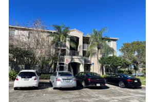 5001 Wiles Road 205, Coconut Creek