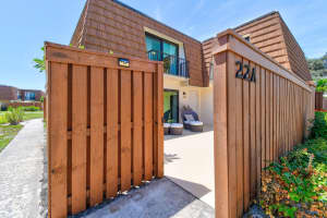 3900 County Line Road 22a, Tequesta