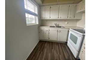 40 Norwich B, West Palm Beach