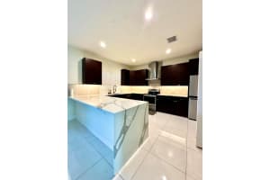 1159 Sw Edinburgh Drive, Port Saint Lucie