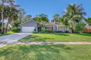 13475 La Mirada Circle, Wellington