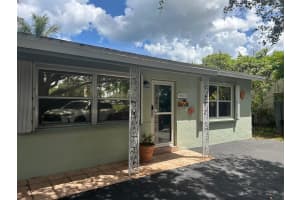 824 Prosperity Farms Road, North Palm Beach