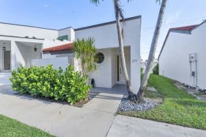 273 Nw 36th Avenue, Deerfield Beach