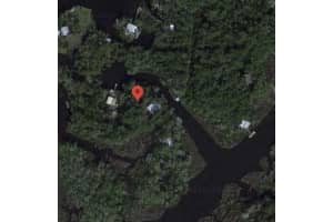 5935 Hellgate Island, Homosassa