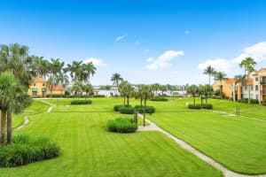 135 Yacht Club Way 206, Hypoluxo