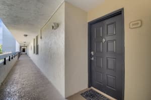 950 Lavers Circle F309, Delray Beach