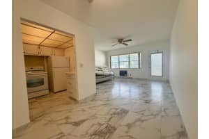 22 Waltham A, West Palm Beach