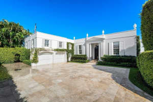 100 Regents Park Road, Palm Beach