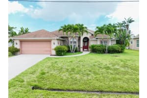 4013 Sw Winslow Street, Port Saint Lucie