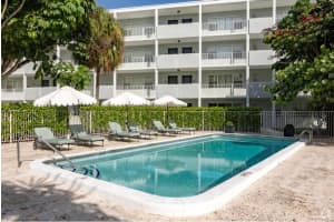 2724 Vandiver Drive 15a, West Palm Beach