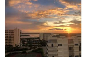 5159 N Hwy A1a 311 B, Hutchinson Island
