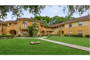 4783 Via Palm Lake 122, West Palm Beach