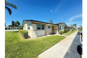 2765 Ashley Drive W, West Palm Beach