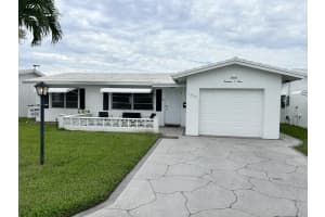 1904 Sw 13th Way, Boynton Beach