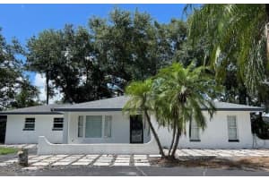 9148 Oakwood Drive, Lake Wales