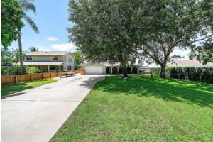 5587 3rd Road, Lake Worth