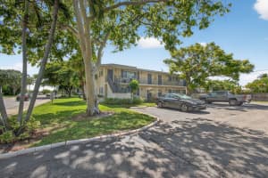 809 Lighthouse Drive D, North Palm Beach