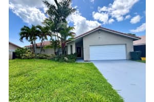 210 Oregon Lane, Boca Raton