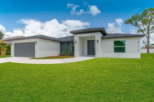513 Sw Nautical Avenue, Port Saint Lucie