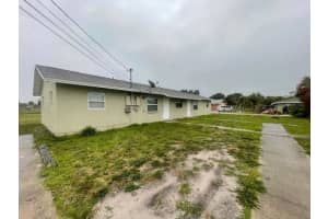 1205 Avenue K Avenue 1203, Fort Pierce