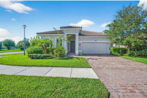 1769 Berkshire Circle Sw, Vero Beach