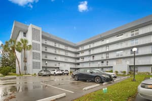 1402 Nw 80th Avenue 203, Margate
