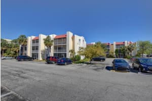 622 Nw 13th Street 27, Boca Raton
