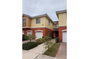 44 Se Sedona Circle 102, Stuart