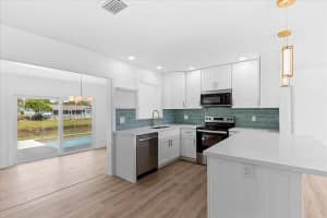 533 Riverside Drive, Palm Beach Gardens