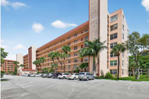 14527 Bonaire Boulevard 702, Delray Beach