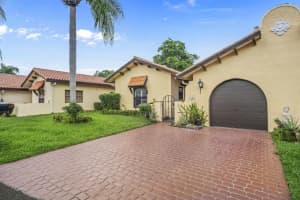 5281 Bolero Circle, Delray Beach