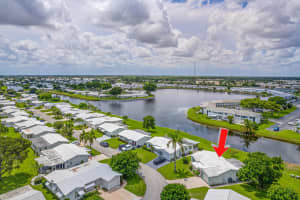 135 Nw 14th Street, Boynton Beach