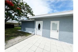 702 Ne Lanfair Street Street, Port Saint Lucie