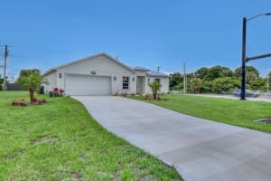 4602 Sw Savona Boulevard, Port Saint Lucie