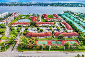 109 Half Moon Circle G3, Hypoluxo 109 Half Moon Circle G3, Hypoluxo