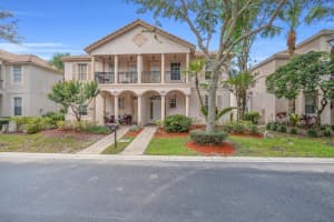 8058 Murano Circle, Palm Beach Gardens