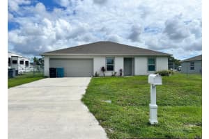 2371 Sw Chestnut Lane Lane, Port Saint Lucie