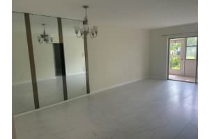 1 Abbey 102 Lane 102, Delray Beach