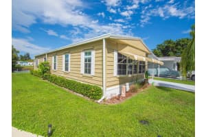 17 El Morrow, Port Saint Lucie
