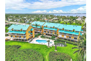 1550 S Ocean Drive 15, Fort Pierce