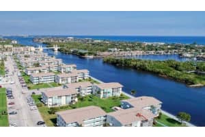 530 Horizons W 205, Boynton Beach