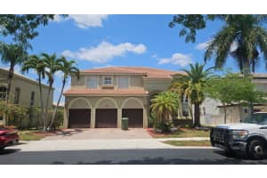 16729 Sw 16th Street, Pembroke Pines