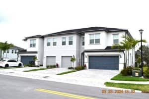 6073 Carre Way, West Palm Beach